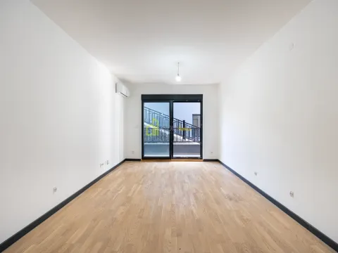 Prodaja, garsonjera, 36m², Donja Gorica, Podgorica - image 3