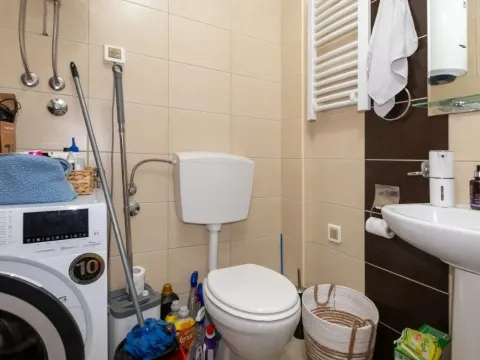 Rent, one bedroom apartment, 45m², Stari Aerodrom, Podgorica - image 8