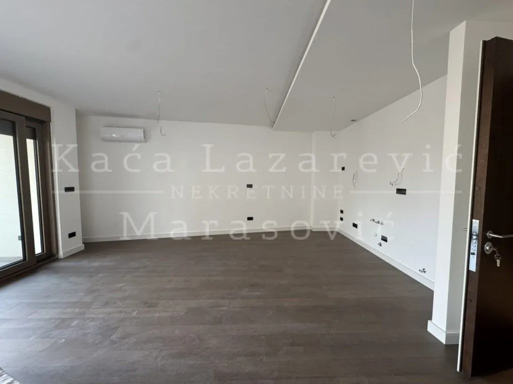 Sale, four bedroom apartment, 135m², Vračar Hram, Vračar Sve Podlokacije