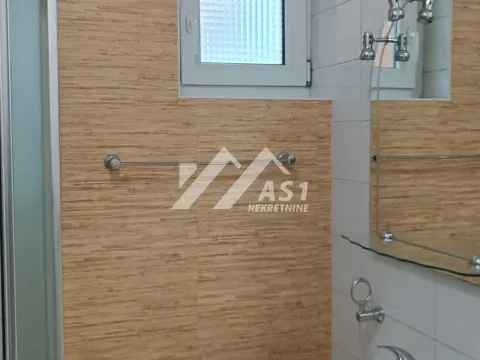 Izdavanje, poslovni prostor, 69m², Grbavica, Novi Sad Sve Podlokacije - image 14