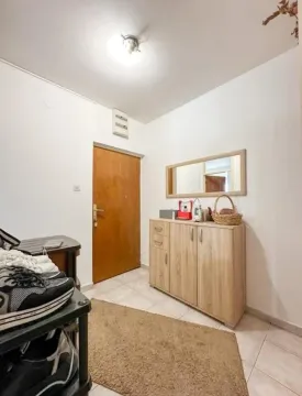 Prodaja, jednosoban stan, 55m², Stari Aerodrom, Podgorica - image 4