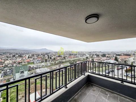 Prodaja, trosoban stan, 115m², Gorica C, Podgorica - image 5