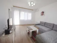 Rent, one bedroom apartment, 53m², Centar, Tivat - image 1