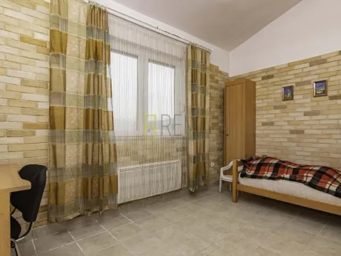 Prodaja, kuća, 400m², Danilovgrad, Crna Gora - image 19