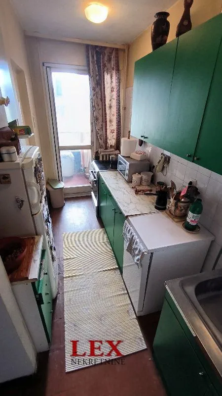 Prodaja, četvorosoban stan, 85m², Zvezdara Sve Podlokacije, Beograd