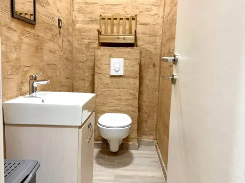 Rent, two bedroom apartment, 68m², Blok 9, Podgorica - image 9