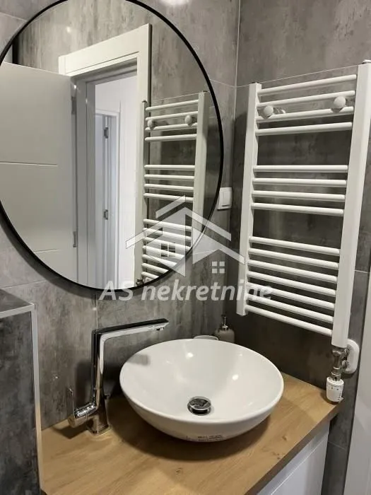 Rent, two bedroom apartment, 43m², Južni Bulevar, Vračar Sve Podlokacije