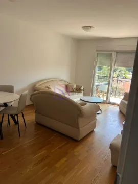 Rent, two bedroom apartment, 72m², Ljubović, Podgorica - image 6