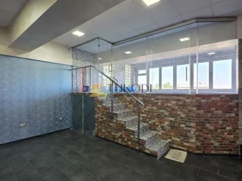 Sale, house, 400m², Sremska Kamenica, Petrovaradin - image 32