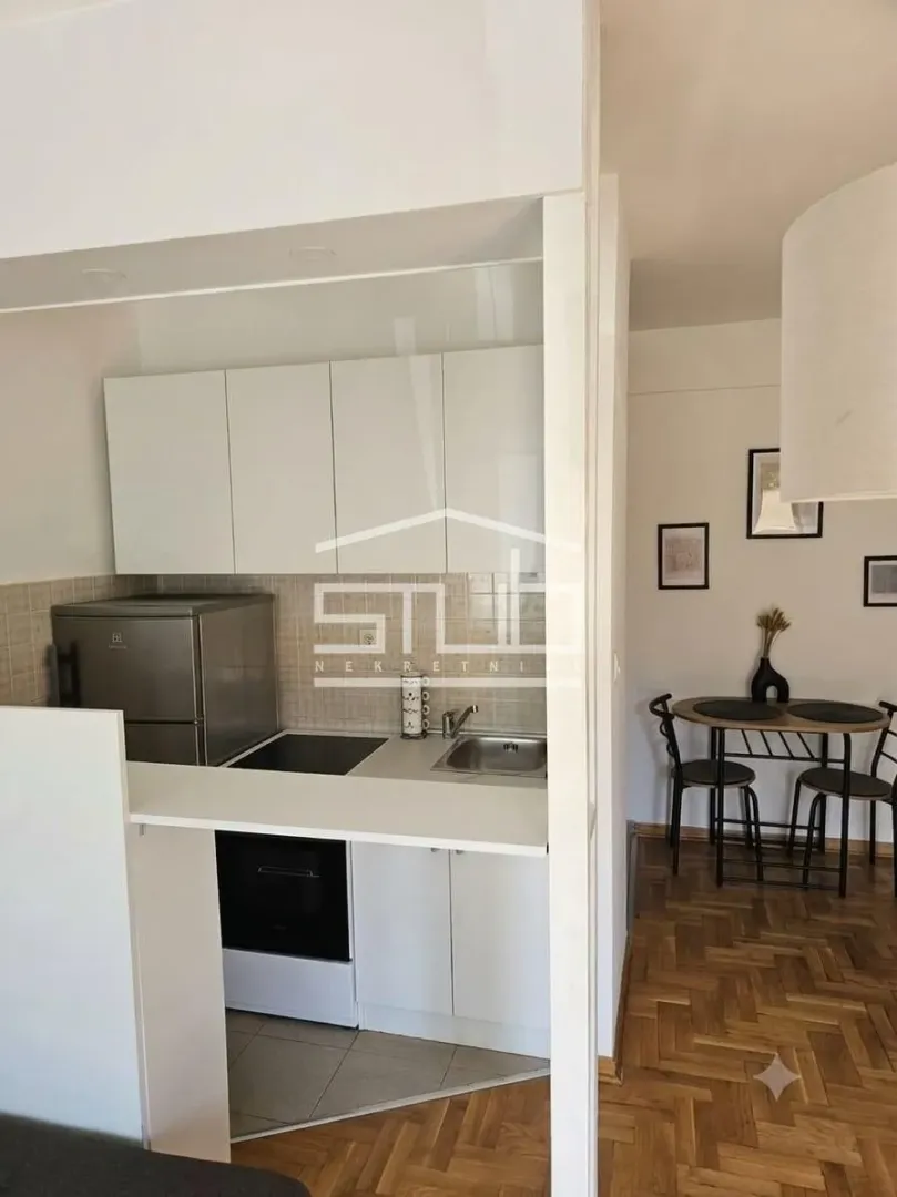 Prodaja, dvosoban stan, 34m², Cvetanova Ćuprija, Zvezdara Sve Podlokacije