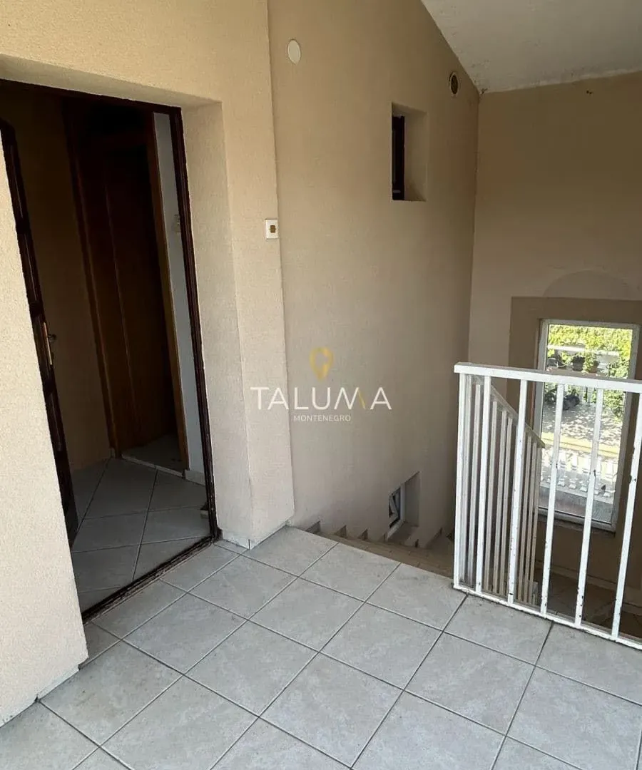 Prodaja, dvosoban stan, 53m², Masline, Podgorica