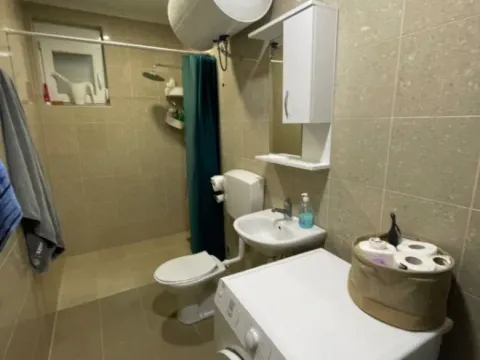 Izdavanje, kuća, 45m², Spuž, Danilovgrad - image 7