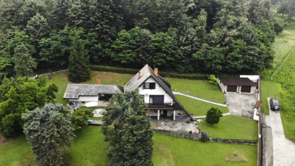 Sale, house, 262m², Loznica, Srbija