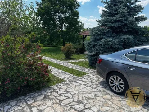 Prodaja, kuća, 205m², Arnajevo, Barajevo - image 29