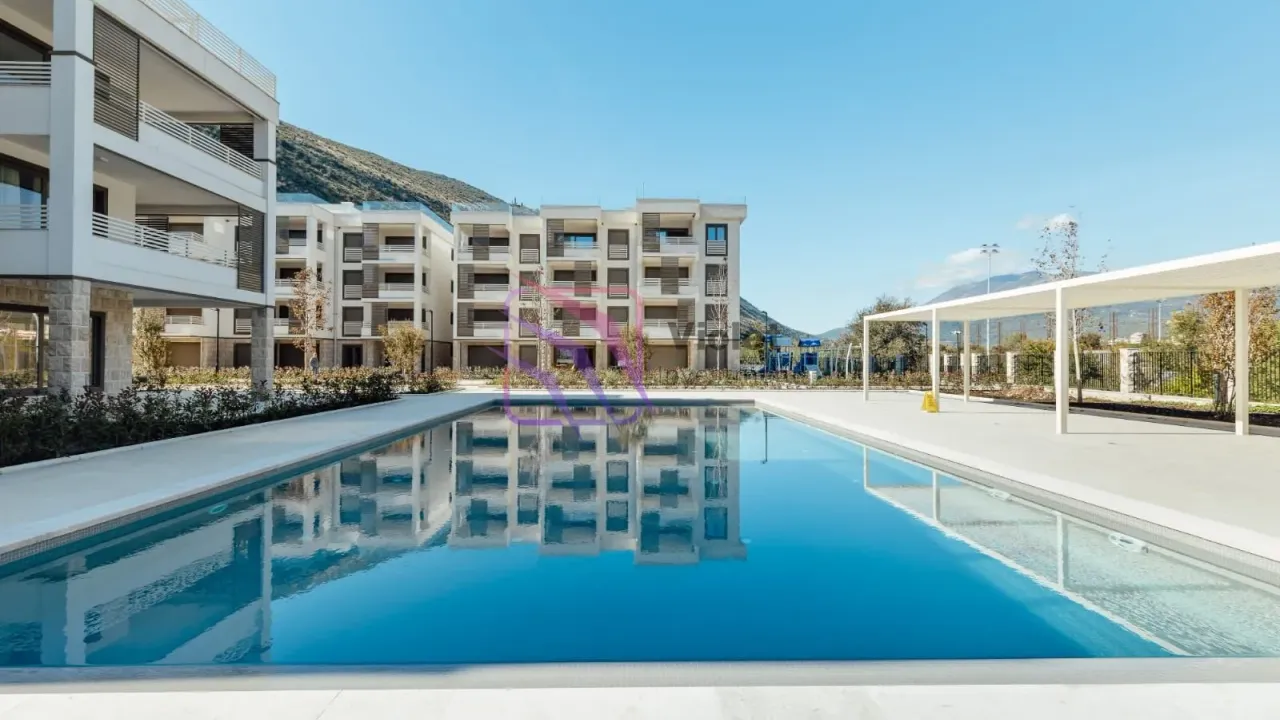 Prodaja, dvosoban stan, 74m², Igalo, Herceg Novi