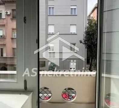 Izdavanje, poslovni prostor, 223m², Kalenić Pijaca, Vračar Sve Podlokacije - image 18