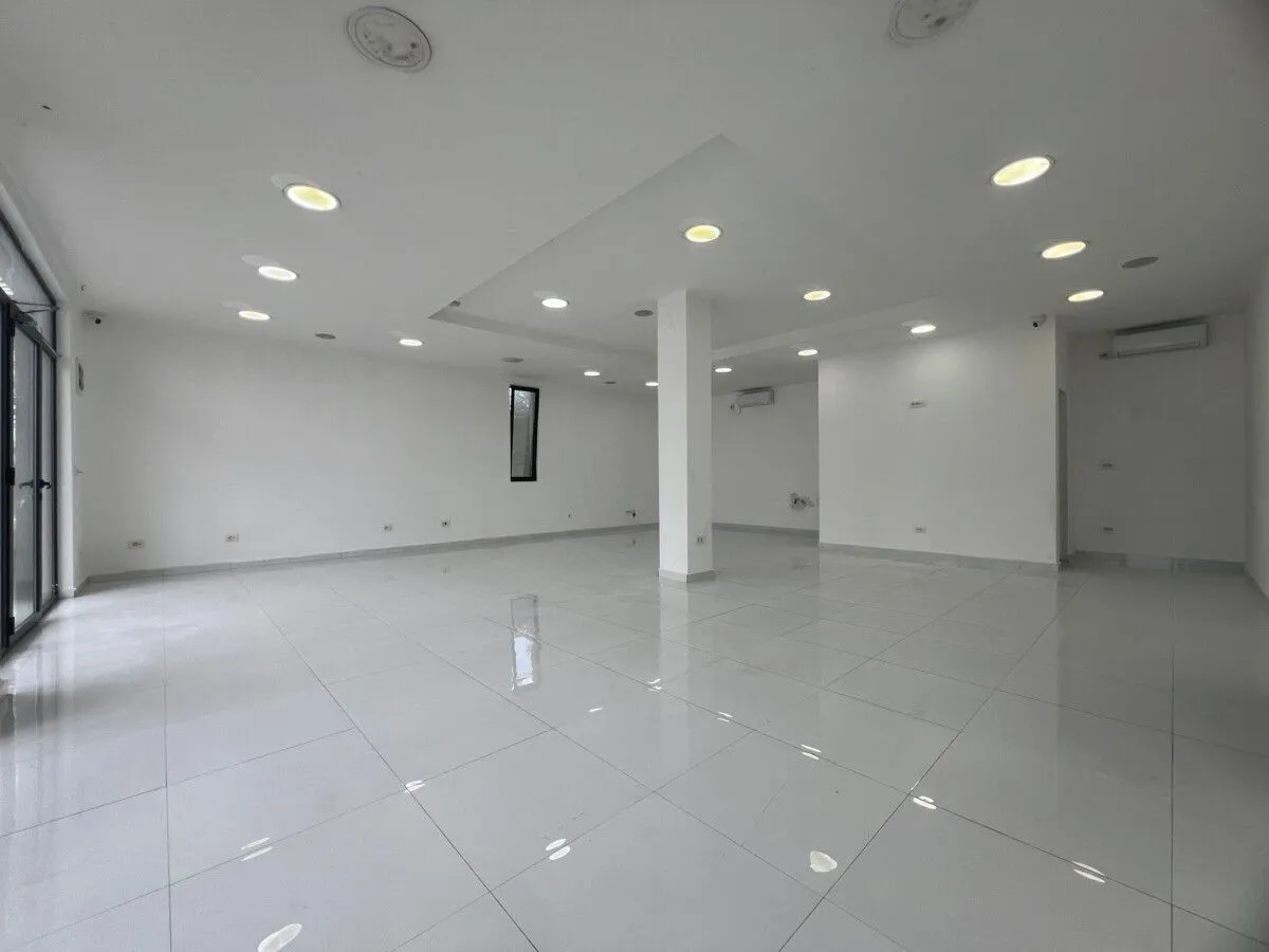 Rent, office space, 90m², Masline, Podgorica