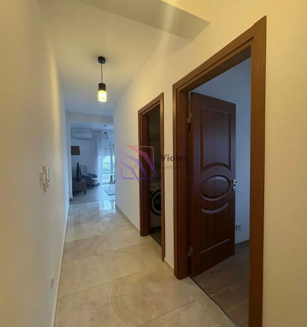 Prodaja, jednosoban stan, 52m², Stari Aerodrom, Podgorica