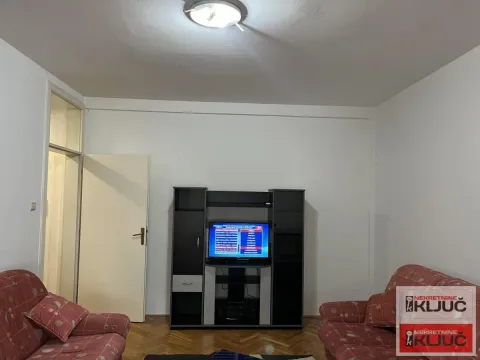 Izdavanje, jednosoban stan, 29m², Bulevar Oslobodjenja, Novi Sad Sve Podlokacije - image 8