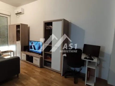 Rent, two bedroom apartment, 37m², Bulevar Oslobodjenja, Novi Sad Sve Podlokacije - image 2