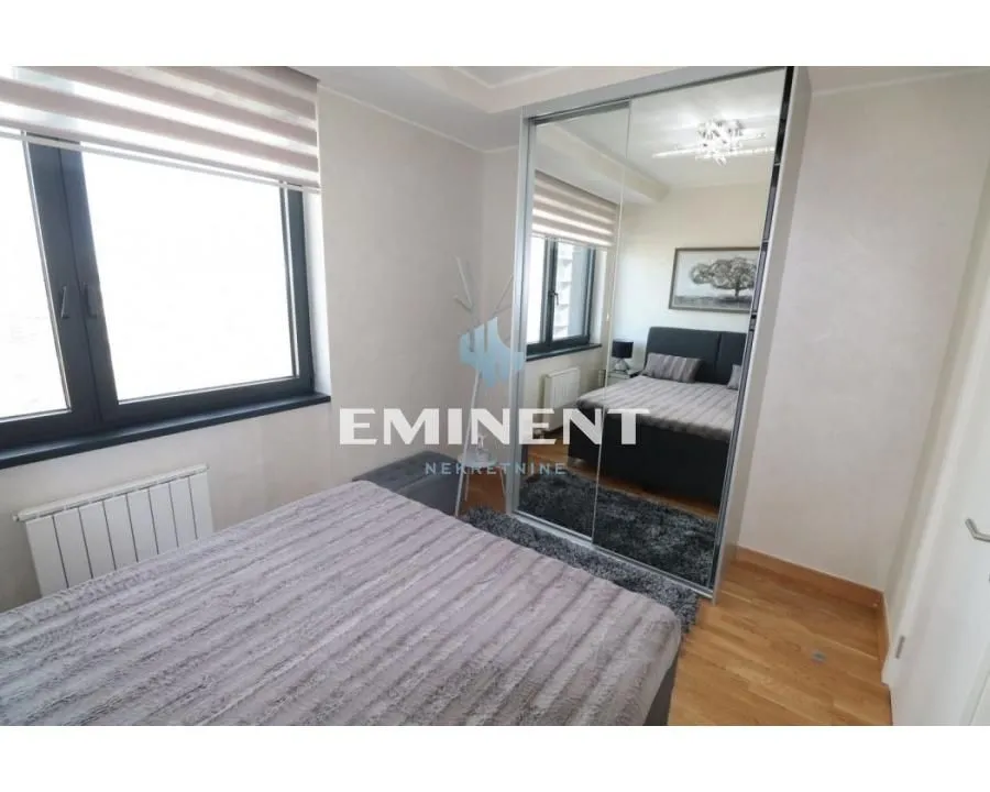 Rent, four bedroom apartment, 91m², Savski Venac, Beograd