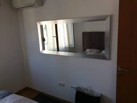 Izdavanje, jednosoban stan, 50m², City Kvart, Podgorica - image 7