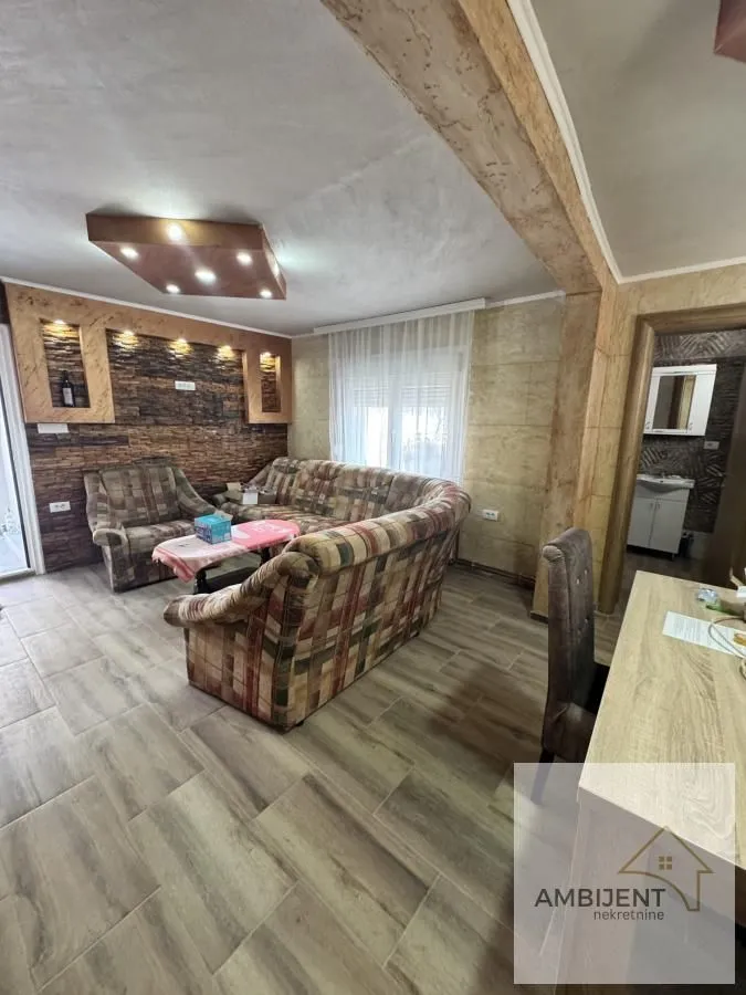 Sale, house, 174m², Stara Pazova, Srbija