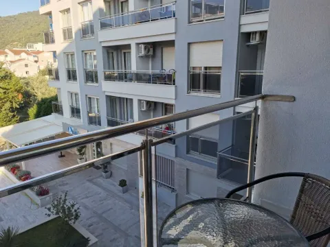 Rent, one bedroom apartment, 34m², Velji Vinogradi, Budva - image 7