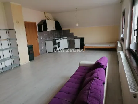 Prodaja, kuća, 216m², Novi Slankamen, Inđija - image 10