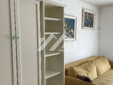 Izdavanje, stan, 29m², Rotkvarija, Novi Sad Sve Podlokacije - image 2