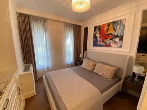 Izdavanje, trosoban stan, 100m², Čubura, Beograd - image 10