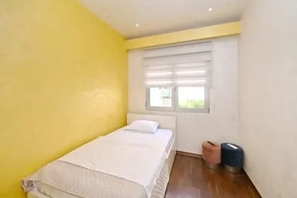 Rent, three bedroom apartment, 130m², Dobrota, Kotor