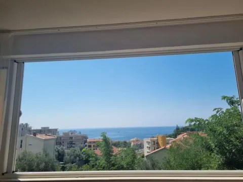 Sale, two bedroom apartment, 75m², Petrovac, Budva - image 1