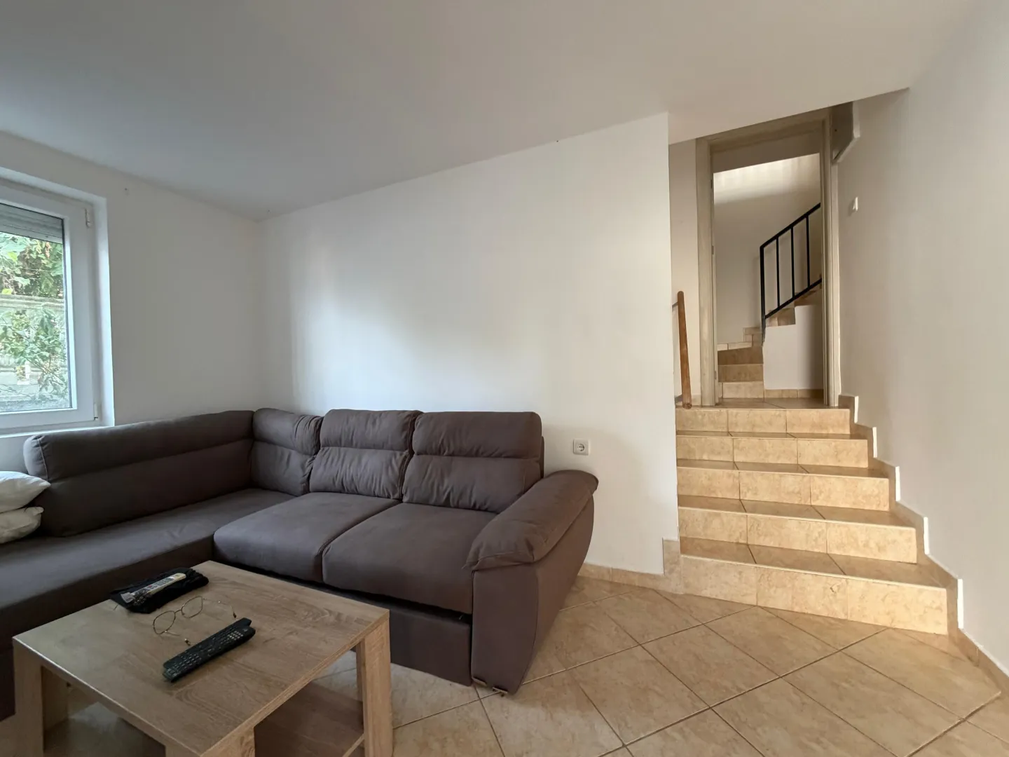 Rent, two bedroom apartment, 75m², Krašići, Tivat