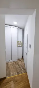 Rent, one bedroom apartment, 40m², Drač, Podgorica - image 8
