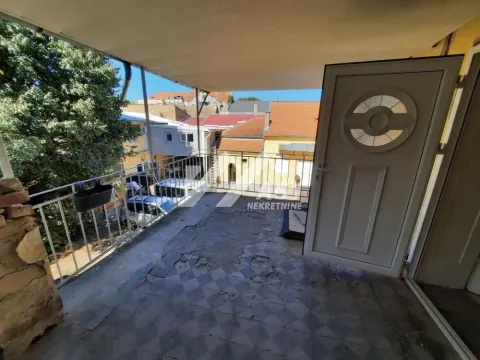 Izdavanje, poslovni prostor, 100m², Novi Sad Sve Podlokacije, Novi Sad - image 10