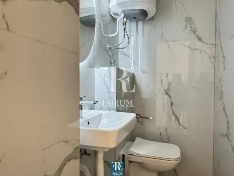 Izdavanje, poslovni prostor, 30m², Karaburško Polje, Podgorica - image 4