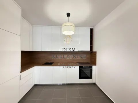 Rent, two bedroom apartment, 69m², Master Kvart, Podgorica - image 12