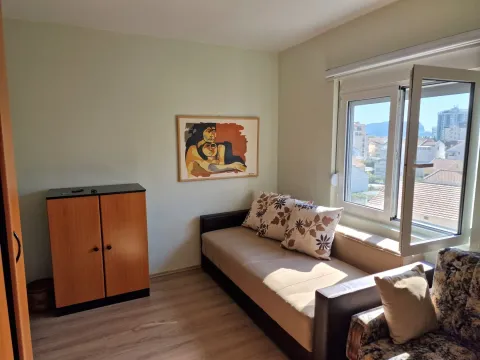 Sale, one bedroom apartment, 36m², Mainski Put, Budva - image 3