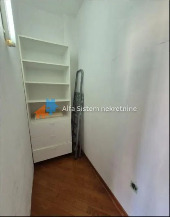 Rent, apartment, 110m², Kalenić Pijaca, Vračar Sve Podlokacije