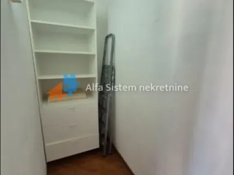 Izdavanje, stan, 110m², Kalenić Pijaca, Vračar Sve Podlokacije - image 12