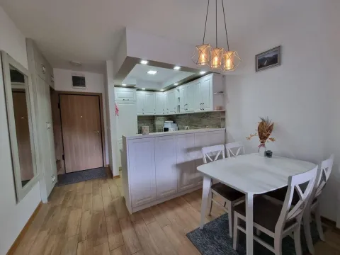 Sale, one bedroom apartment, 45m², Budva, Crna Gora - image 9