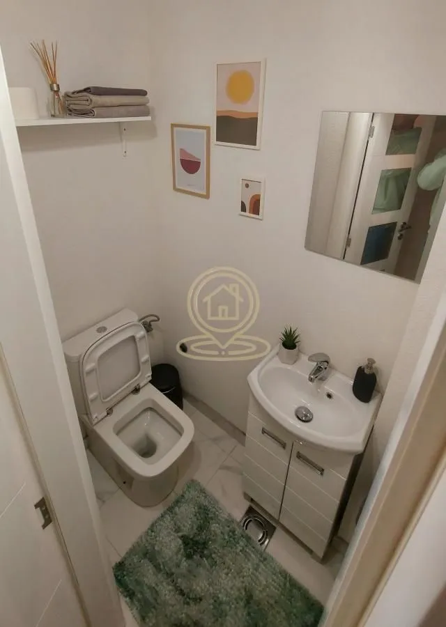 Izdavanje, dvosoban stan, 55m², Stari Grad, Beograd