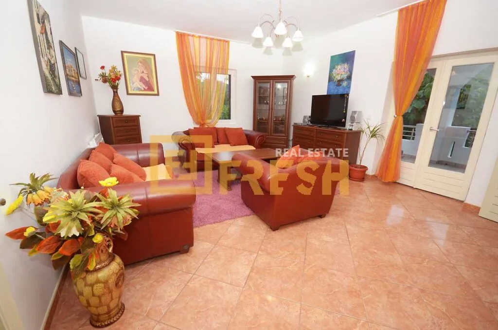 Prodaja, kuća, 253m², Tivat, Crna Gora