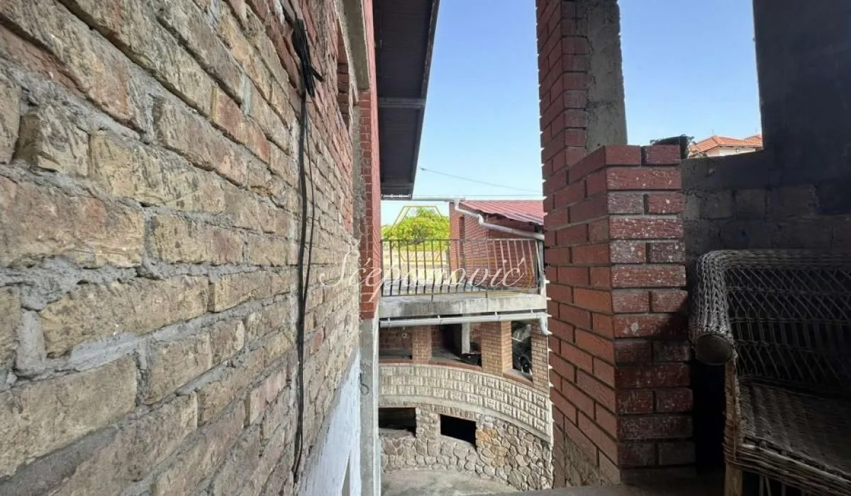 Prodaja, kuća, 100m², Klisa, Novi Sad Sve Podlokacije