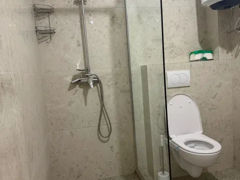 Rent, one bedroom apartment, 42m², Bonići, Tivat - image 7