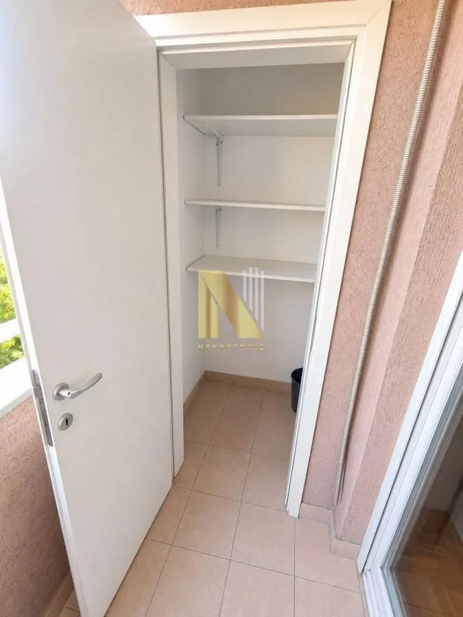 Izdavanje, garsonjera, 30m², Grbavica, Novi Sad Sve Podlokacije