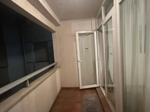 Izdavanje, jednosoban stan, 45m², Novi Beograd Blok 22, Novi Beograd Sve Podlokacije - image 3