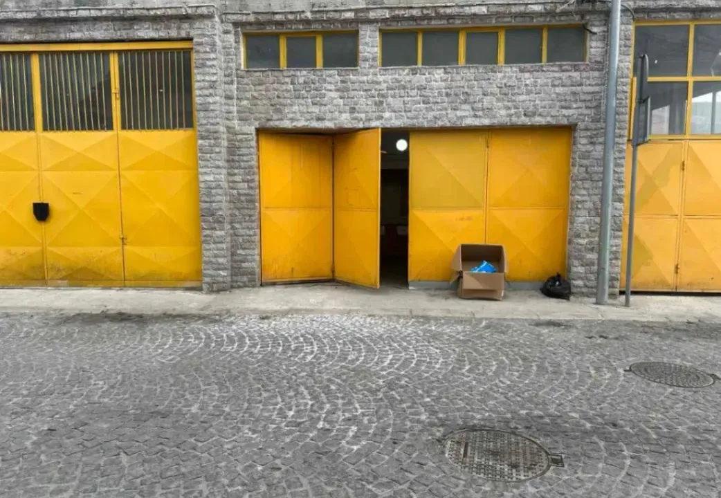 Izdavanje, poslovni prostor, 160m², Podgorica, Crna Gora