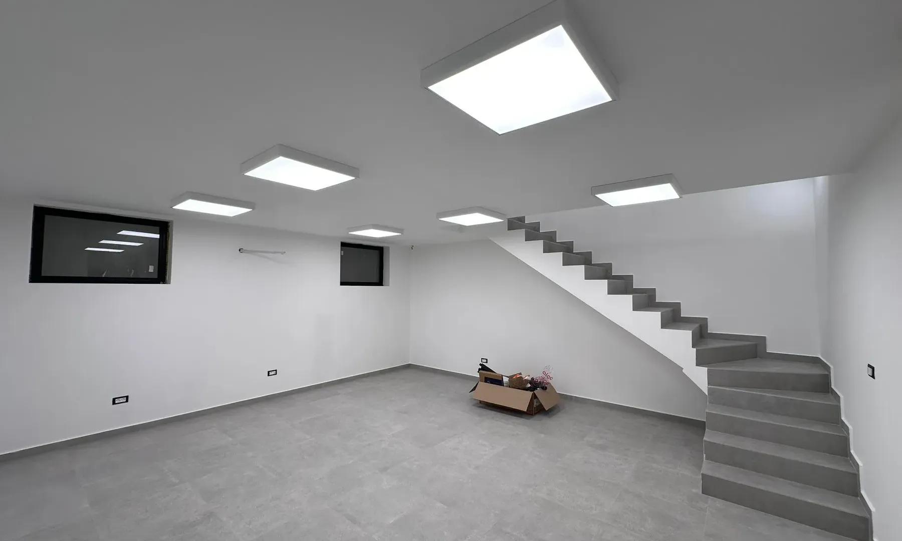 Rent, office space, 95m², City Kvart, Podgorica